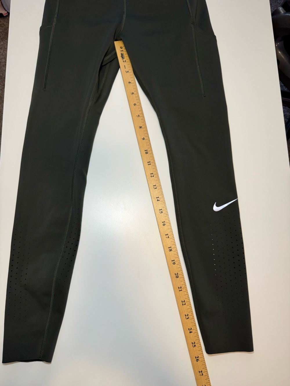 Nike WOMENS POWER EPIC LUXE TIGHTS women’s size Medium - Picture 7 of 11